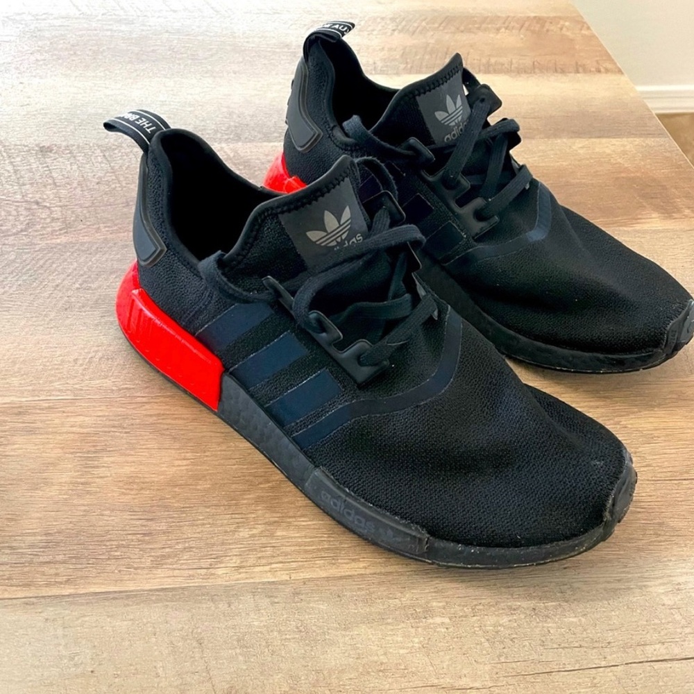 Adidas NMD_R1 - Core Black